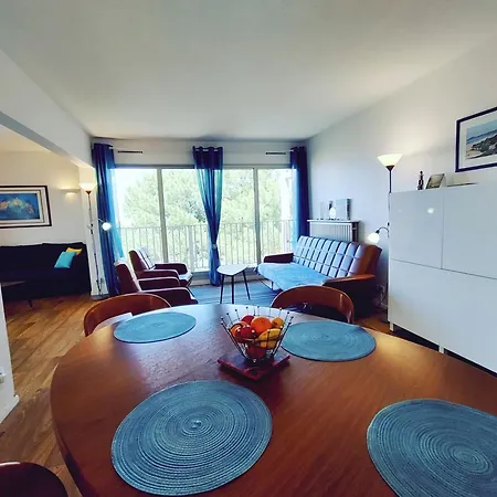 Apartament Spacious Near The Sea Arcachon
