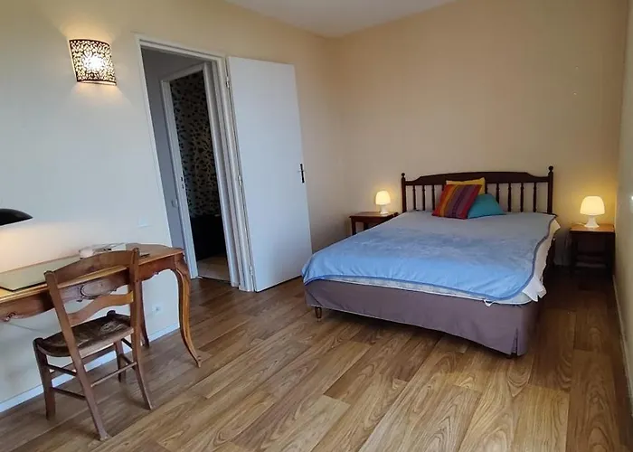 דירה Spacious Near The Sea *