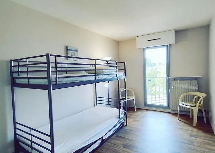 Spacious Near The Sea *